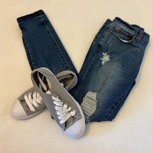 Aeropostale Flex Effects Low Rise Distressed Jeans